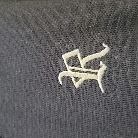 mens large navy blue with "R" v neck sweater - Picture 2 of 4